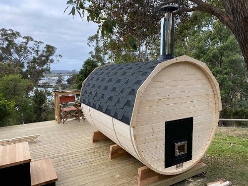 Outdoor/Indoor White Spruce Barrel Sauna 2 – 4 Person