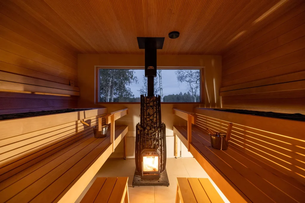 Cozy 12 OG glowing during an evening sauna session.