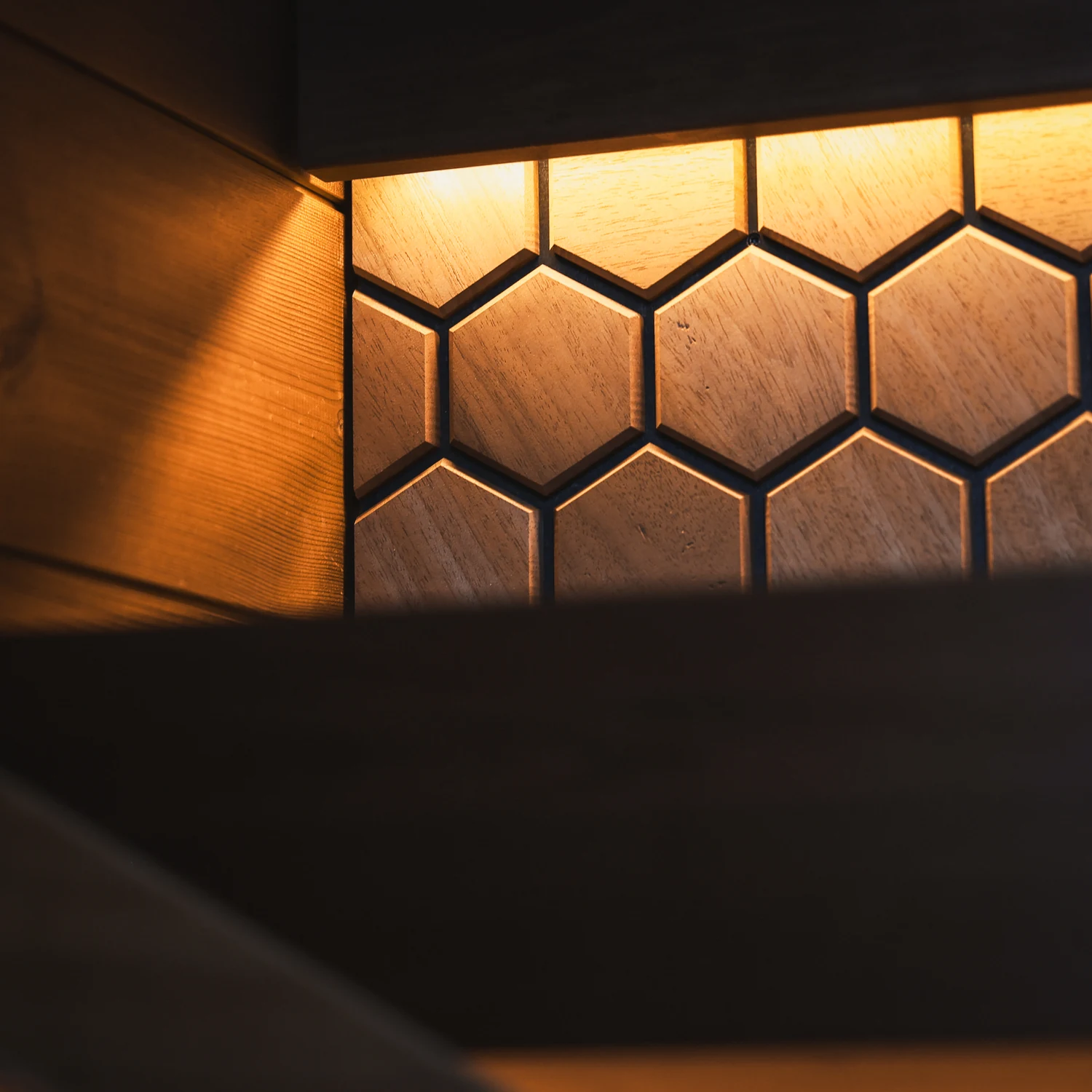 Leil Viva 120 sauna hexagon backrest lighting