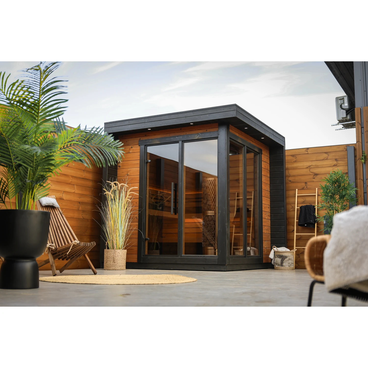 Leil Patio S outdoor sauna - exterior terrace