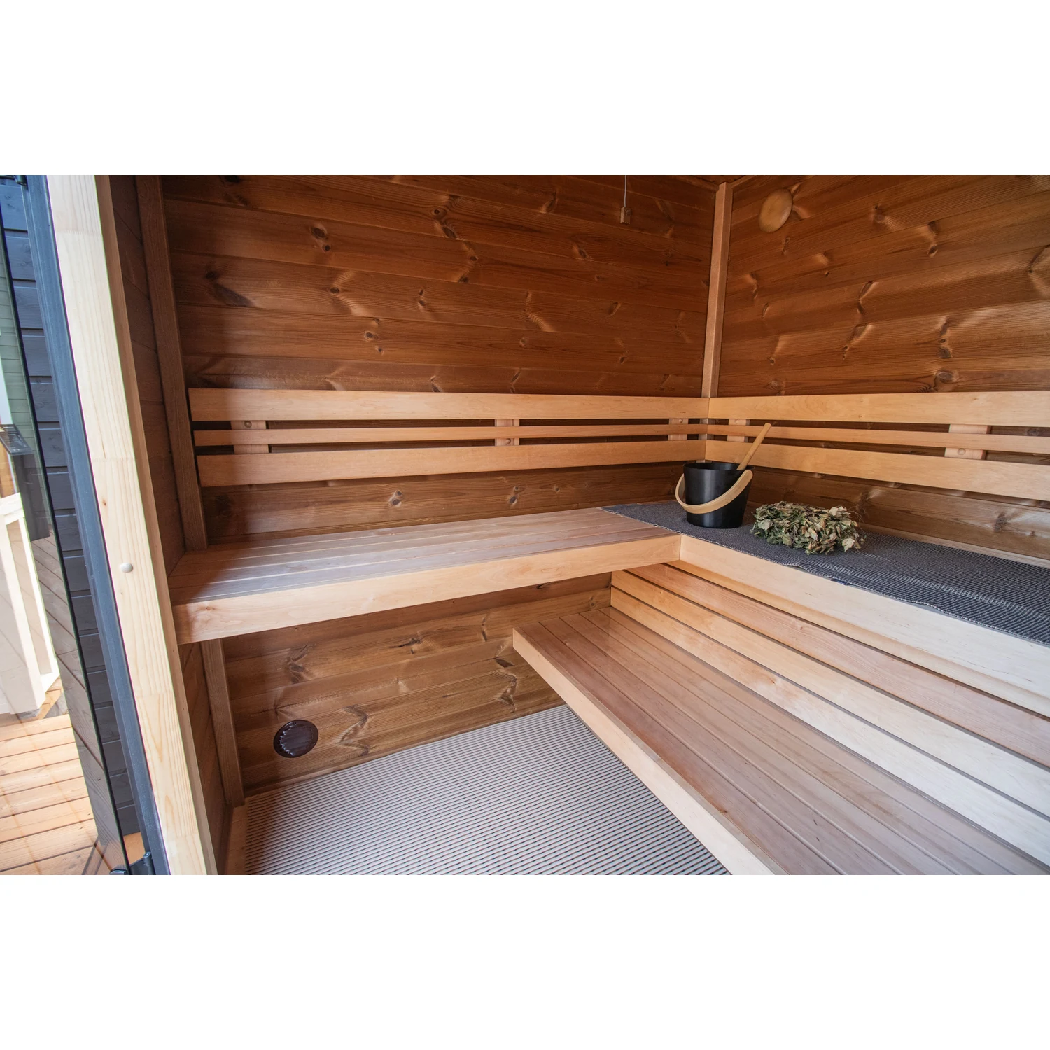 Leil Patio S Plus outdoor sauna - interior